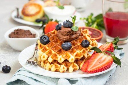 10 лучших рецептов, как приготовить творожные вафли в мультипекаре