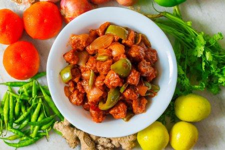 15 рецептов с соевым мясом, которые разнообразят твой рацион