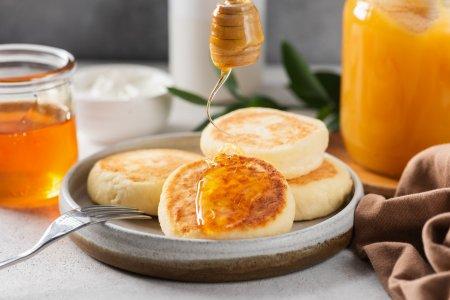 Сырники из творога с манкой: 12 лучших рецептов на любой вкус