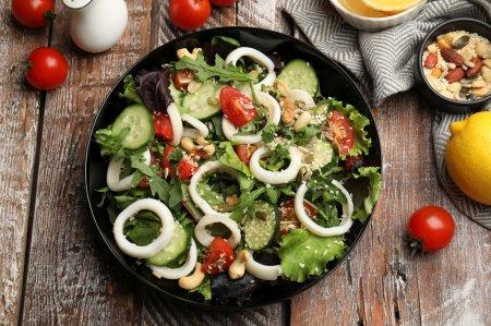 ПП салаты с кальмарами: 10 вкусных и диетических рецептов