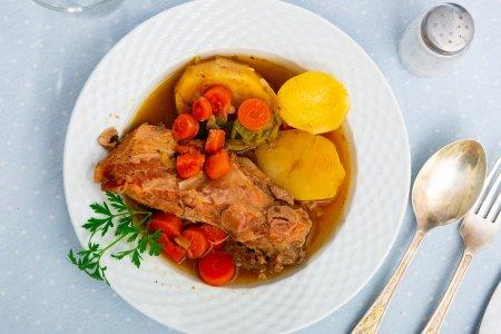 Свиные ребрышки с картошкой в афганском казане