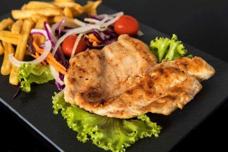 Мягкие и сочные стейки индейки в духовке – рецепт пошагово