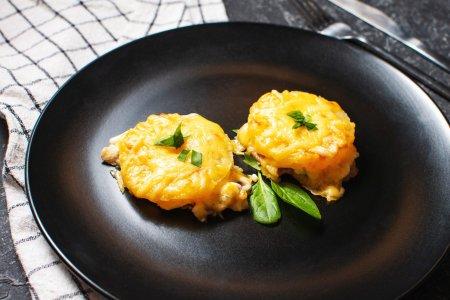 Куриные отбивные с ананасом и сыром в духовке – пошагово