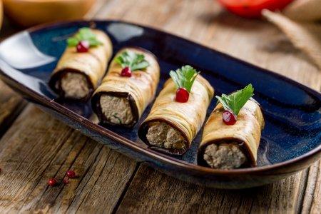 Рулетики из баклажанов по-армянски – вкусный рецепт