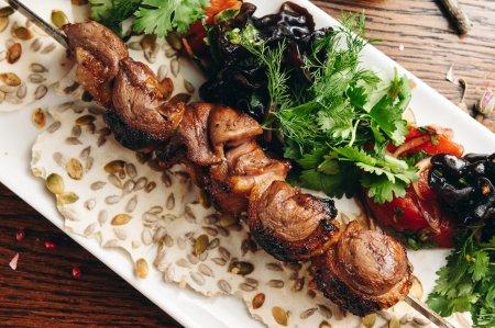 Шашлык из утиной грудки на мангале – рецепт пошагово