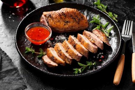 Сочная и мягкая утиная грудка в духовке – рецепт пошагово