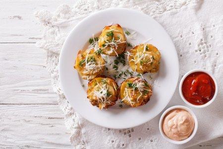Картофельные гнезда с фаршем и сыром в духовке – рецепт пошагово