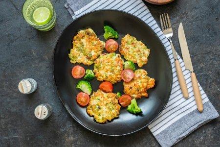 ПП куриные котлеты с брокколи в духовке – рецепт пошагово