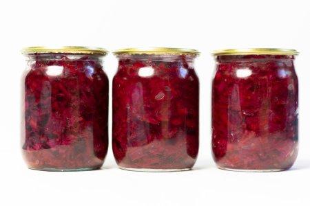Борщ с капустой и томатной пастой в банках на зиму