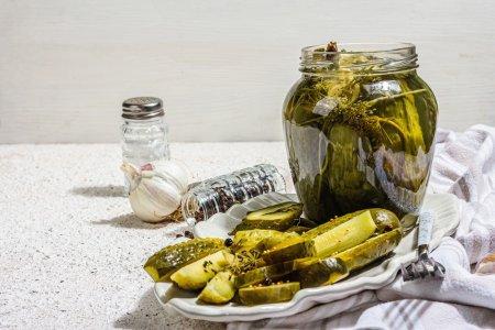 Маринованные огурцы без сахара на зиму – рецепт пошагово