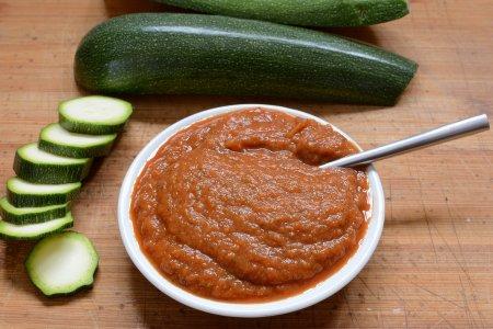 Рецепт самого вкусного кетчупа из кабачков с томатной пастой на зиму
