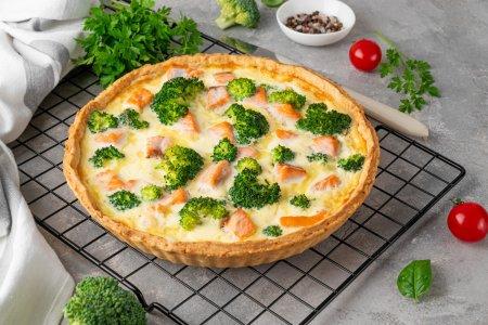 Киш с горбушей и брокколи в духовке – рецепт пошагово