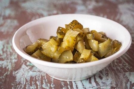 Маринованные огурцы кубиками на зиму: заготовка для любых салатов