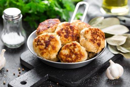 Куриные котлеты с овощами в духовке – рецепт пошагово
