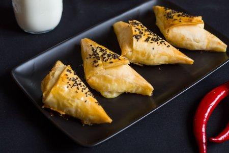 Пирожки из теста фило с квашеной капустой – простой и вкусный рецепт