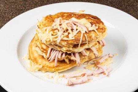 Оладьи на молоке с колбасой и сыром – рецепт пошагово