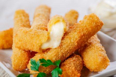 Замороженные сырные палочки в аэрогриле – простой и вкусный рецепт