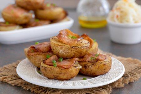 6 бесподобных рецептов картошки с салом в аэрогриле на любой вкус