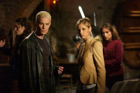 15 лучших сериалов про вампиров