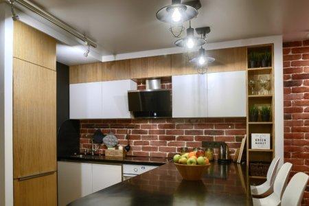 Матовые натяжные потолки на кухне